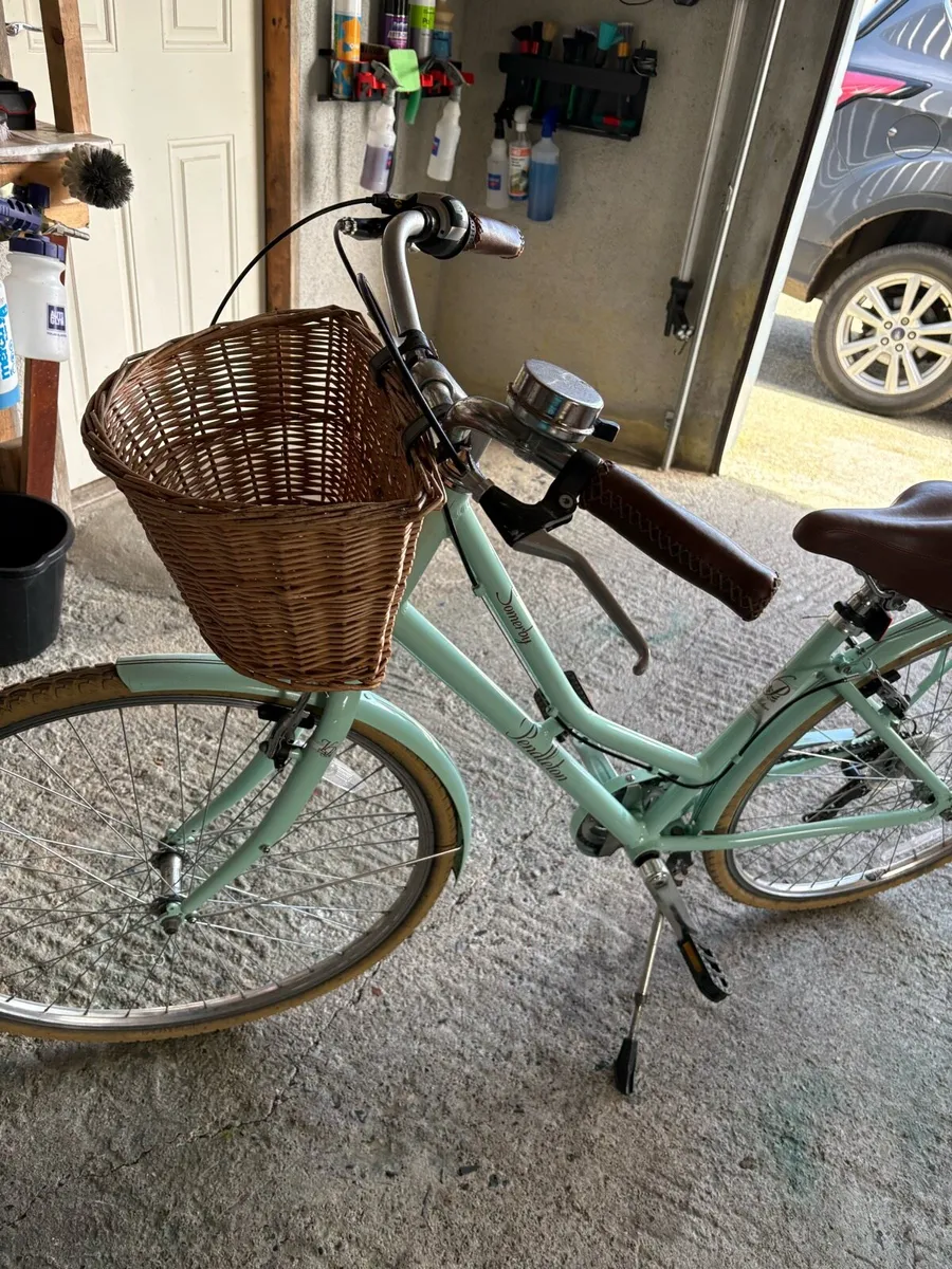 Ladies bike - Image 1