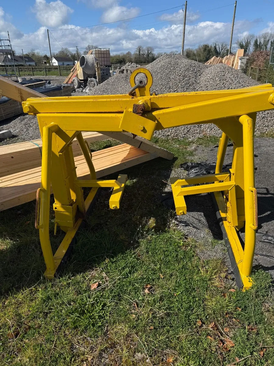 Block Grab / Lifting Clamp - Image 1