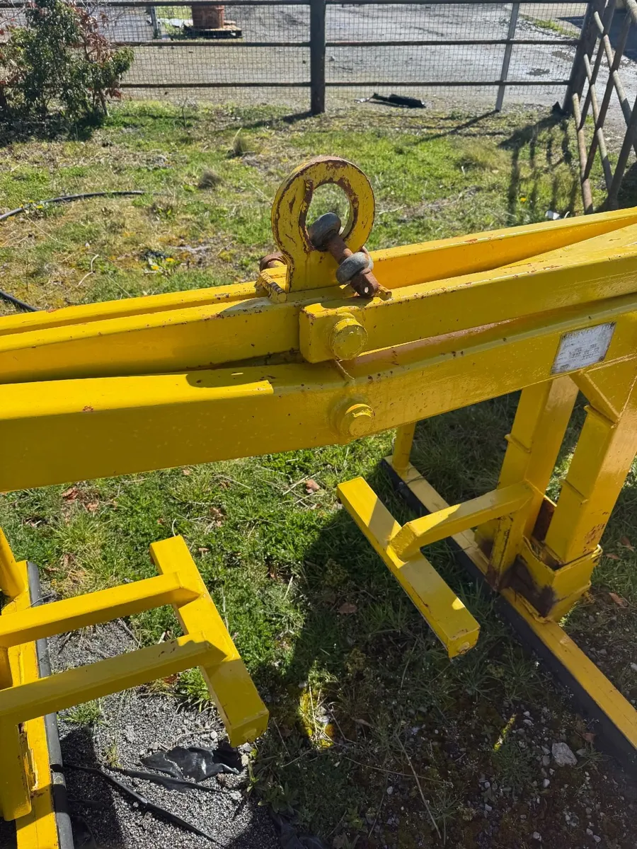 Block Grab / Lifting Clamp - Image 2