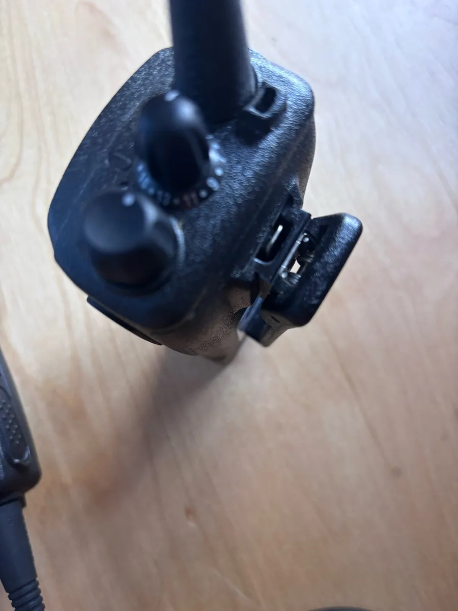 Walkie talkie - Image 2