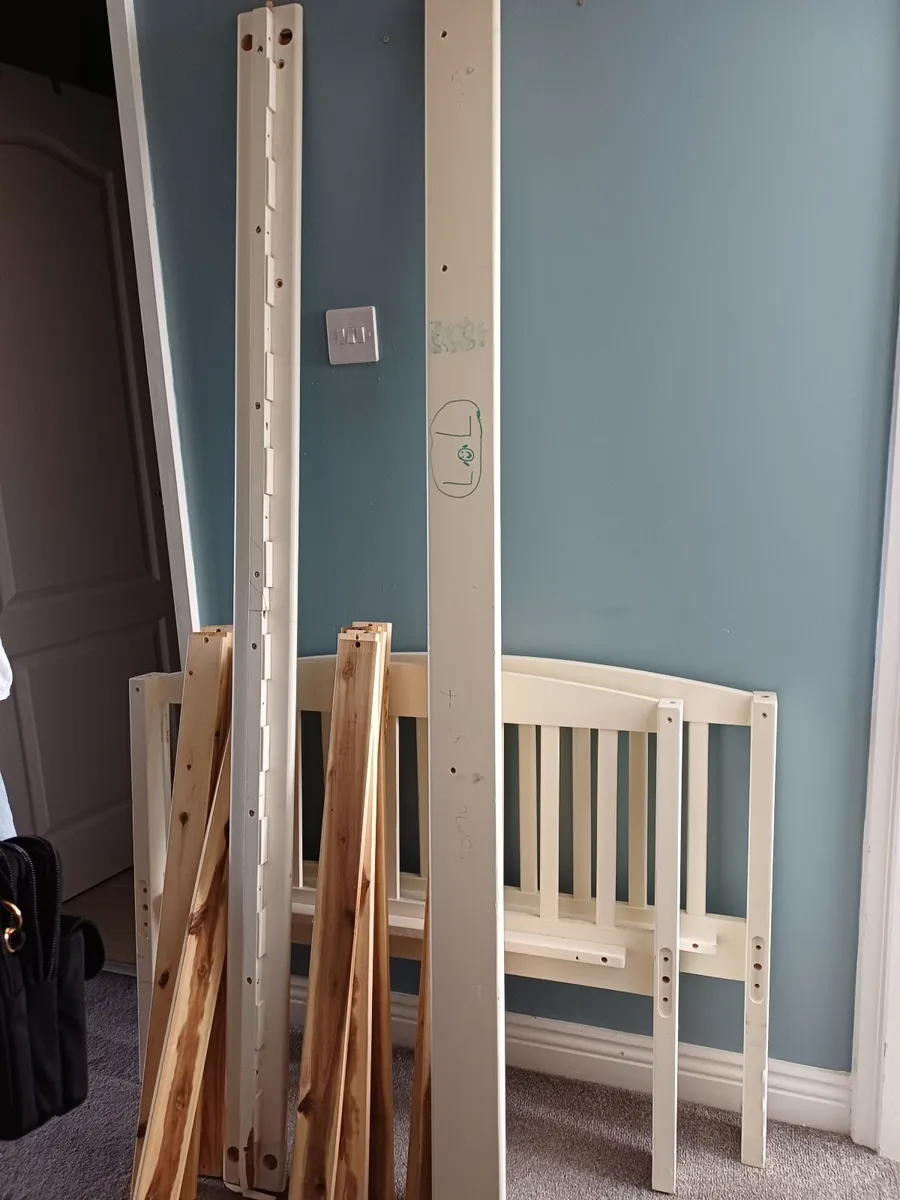 Single bed - Image 4