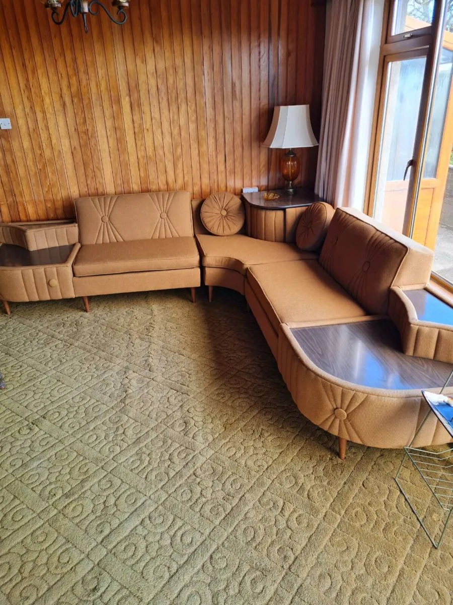 Retro style sofa with lamps - Image 1