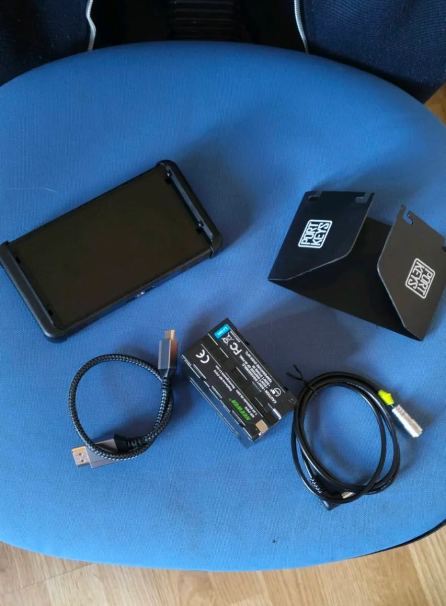 Video Monitor 5" - Image 1