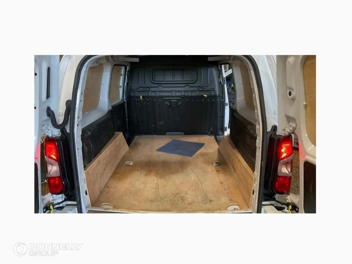 Citroen Berlingo Xl Diesel Driver - Image 4