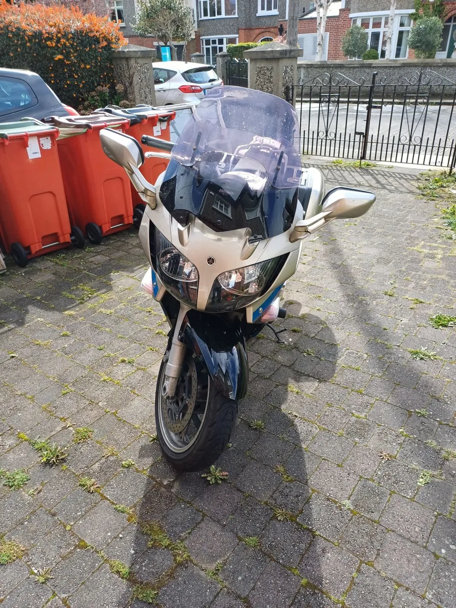 YAMAHA FJR 2009 - Image 2