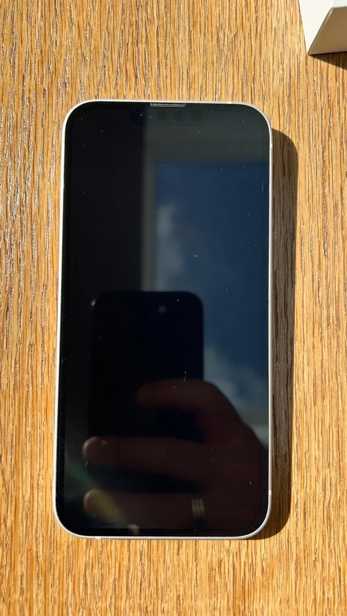 iPhone 13 128GB in excellent condition - Image 2