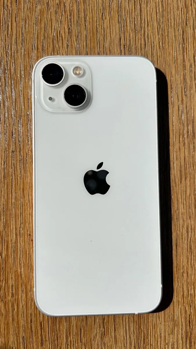 iPhone 13 128GB in excellent condition - Image 3