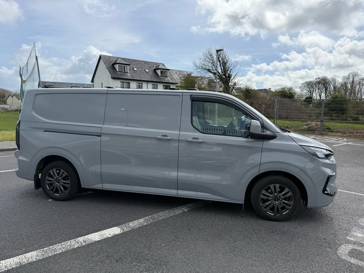 Ford Transit custom - Image 3