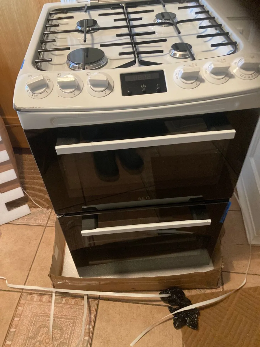 Gas cooker - Image 2