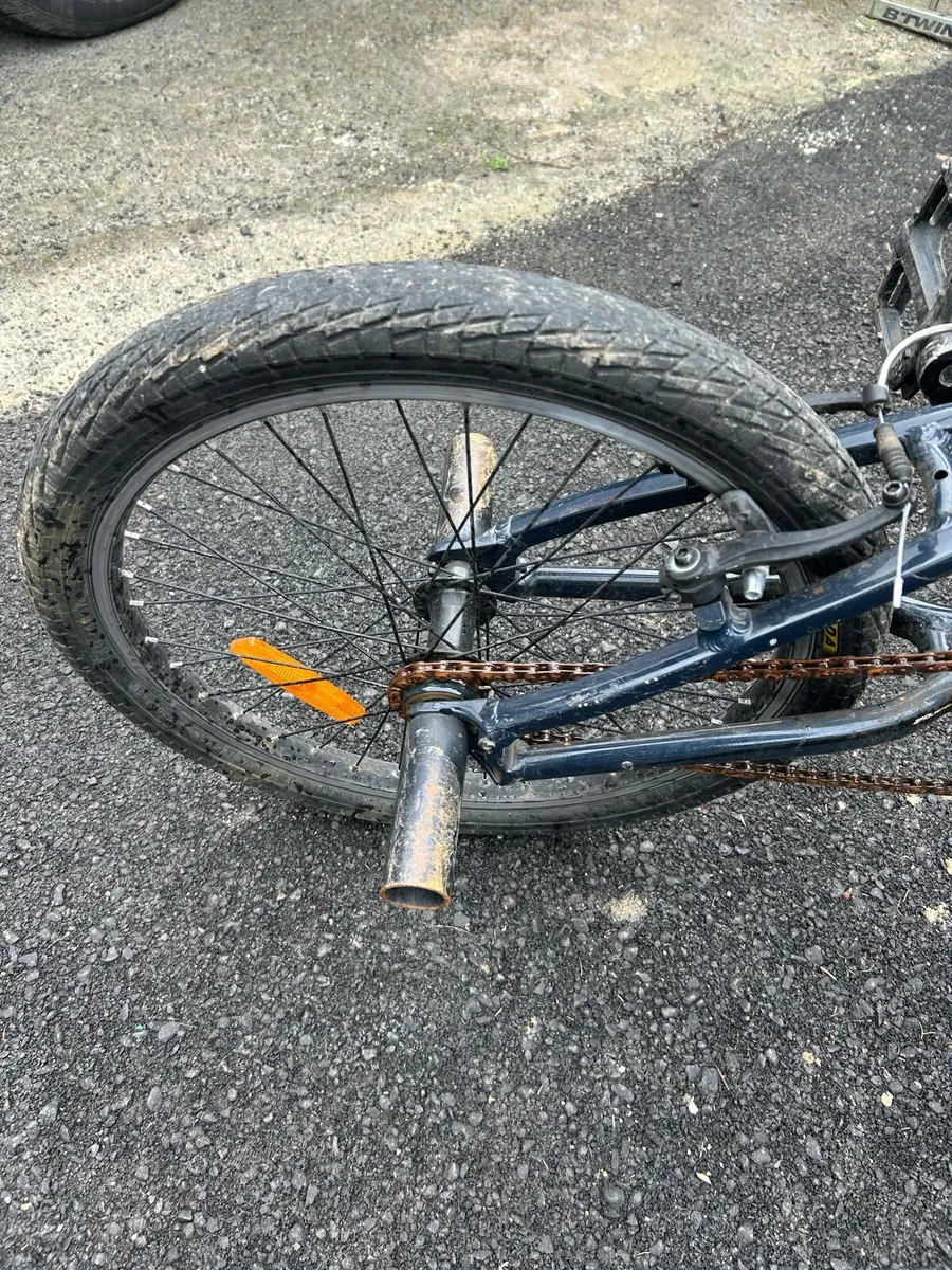 BMX bike - Image 3