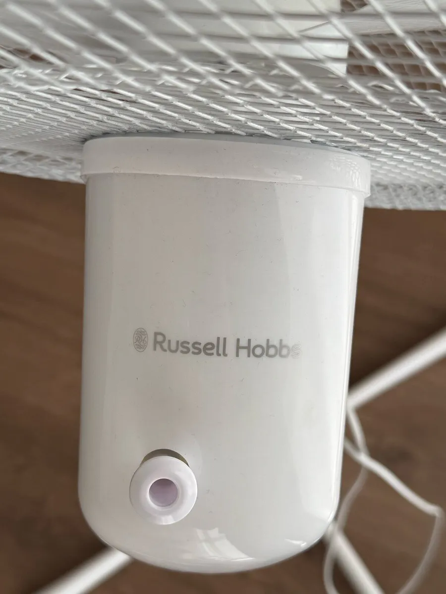Russell Hobbs Pedestal Electric Fan - Image 3