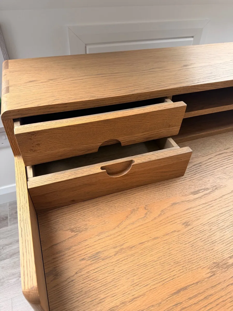 Holcott Solid Oak Office / Writing Desk - Image 4