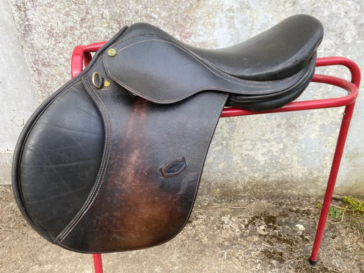 Leather pony jump saddle - Image 4