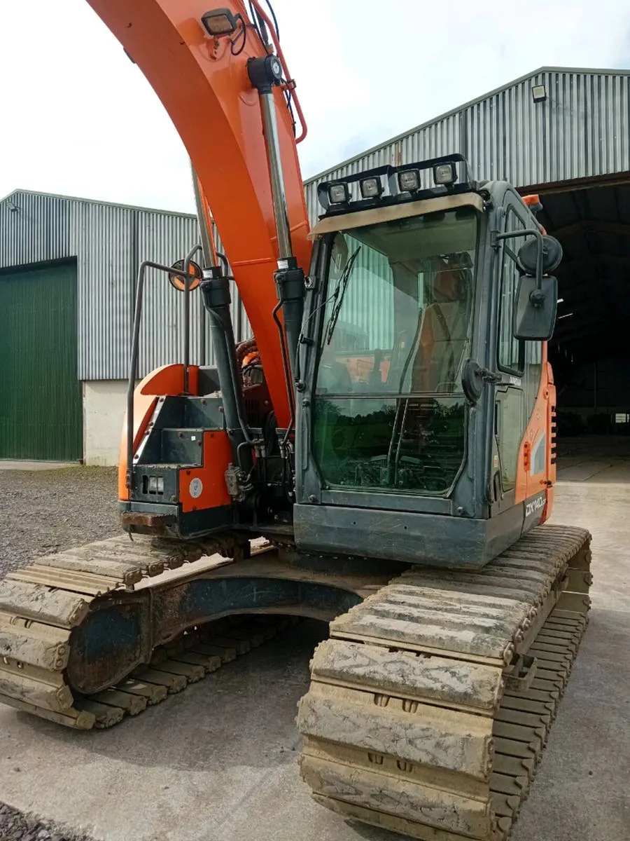 Doosan DX140 - Image 3