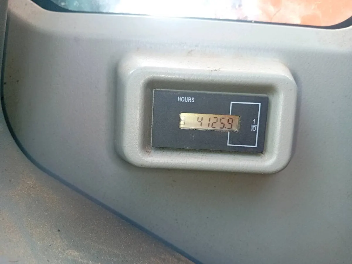 Doosan DX140 - Image 4