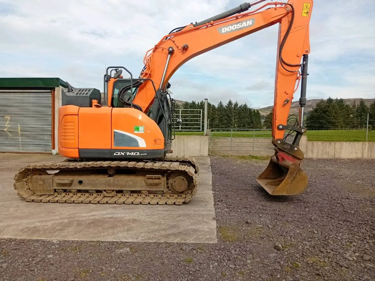 Doosan DX140 - Image 1