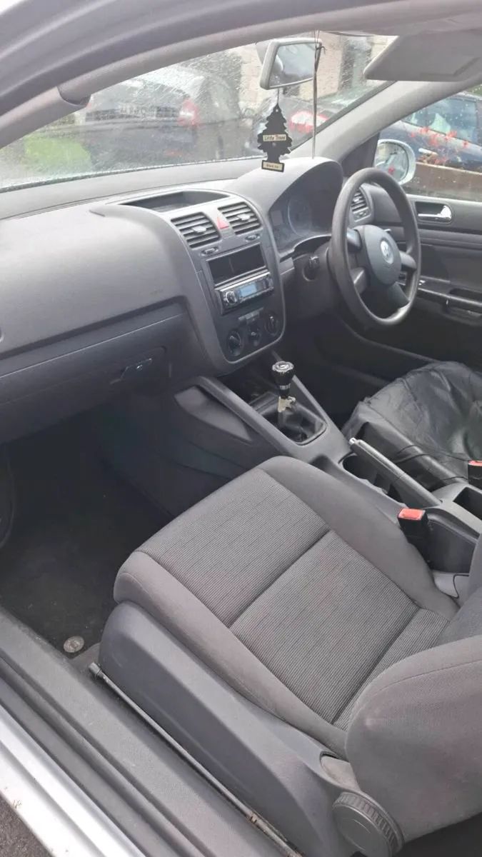 Volkswagen golf van - Image 3