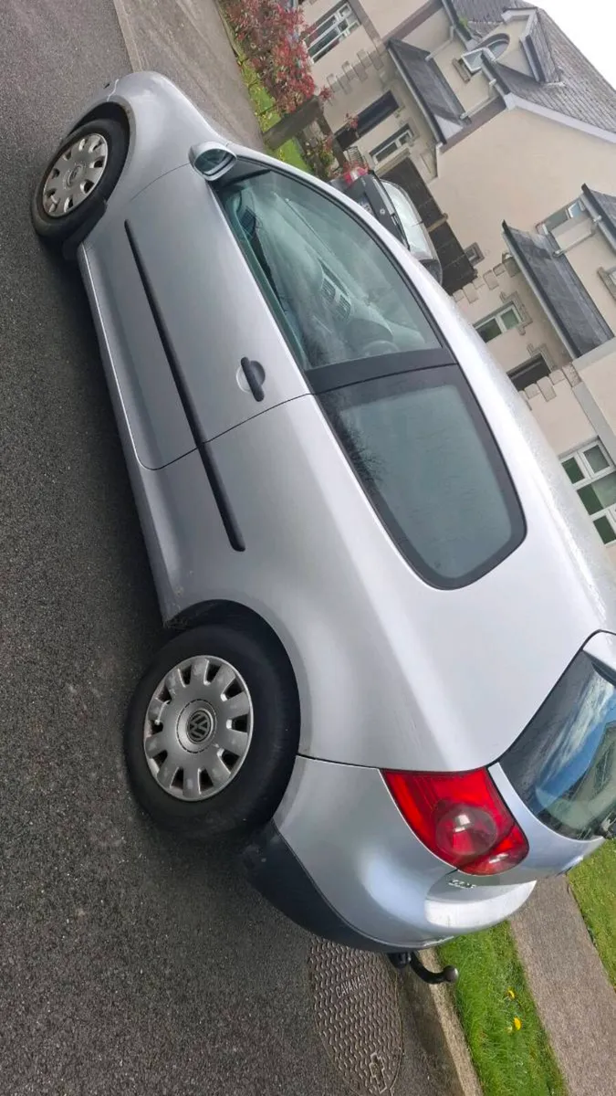 Volkswagen golf van - Image 2