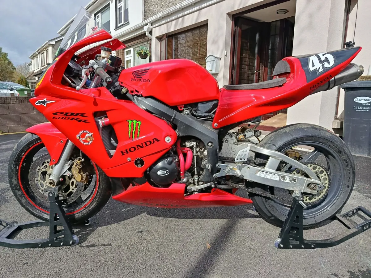 2004 Hond CBR 600RR (PC37) - Image 3