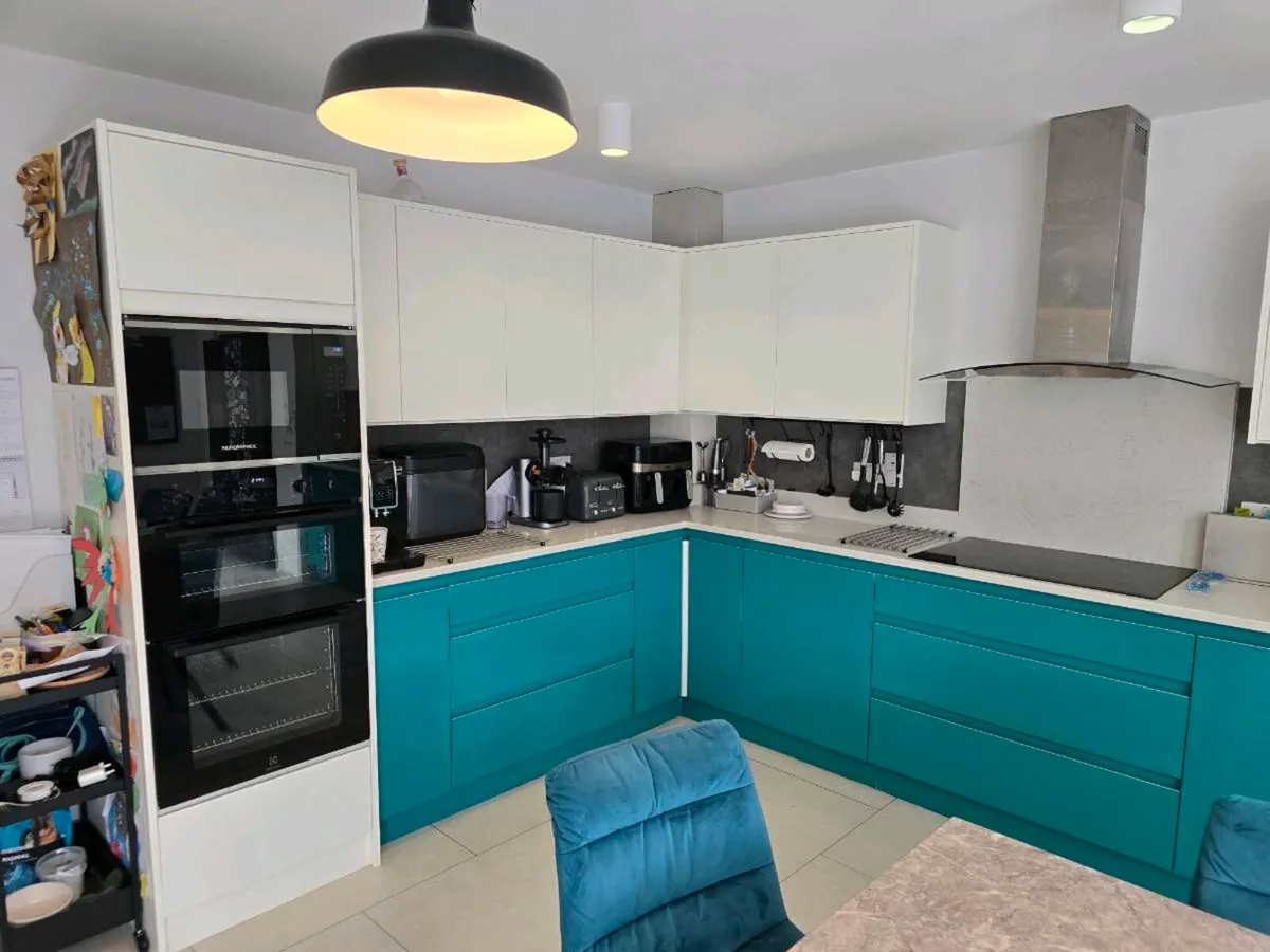 Kitchen units - Image 2