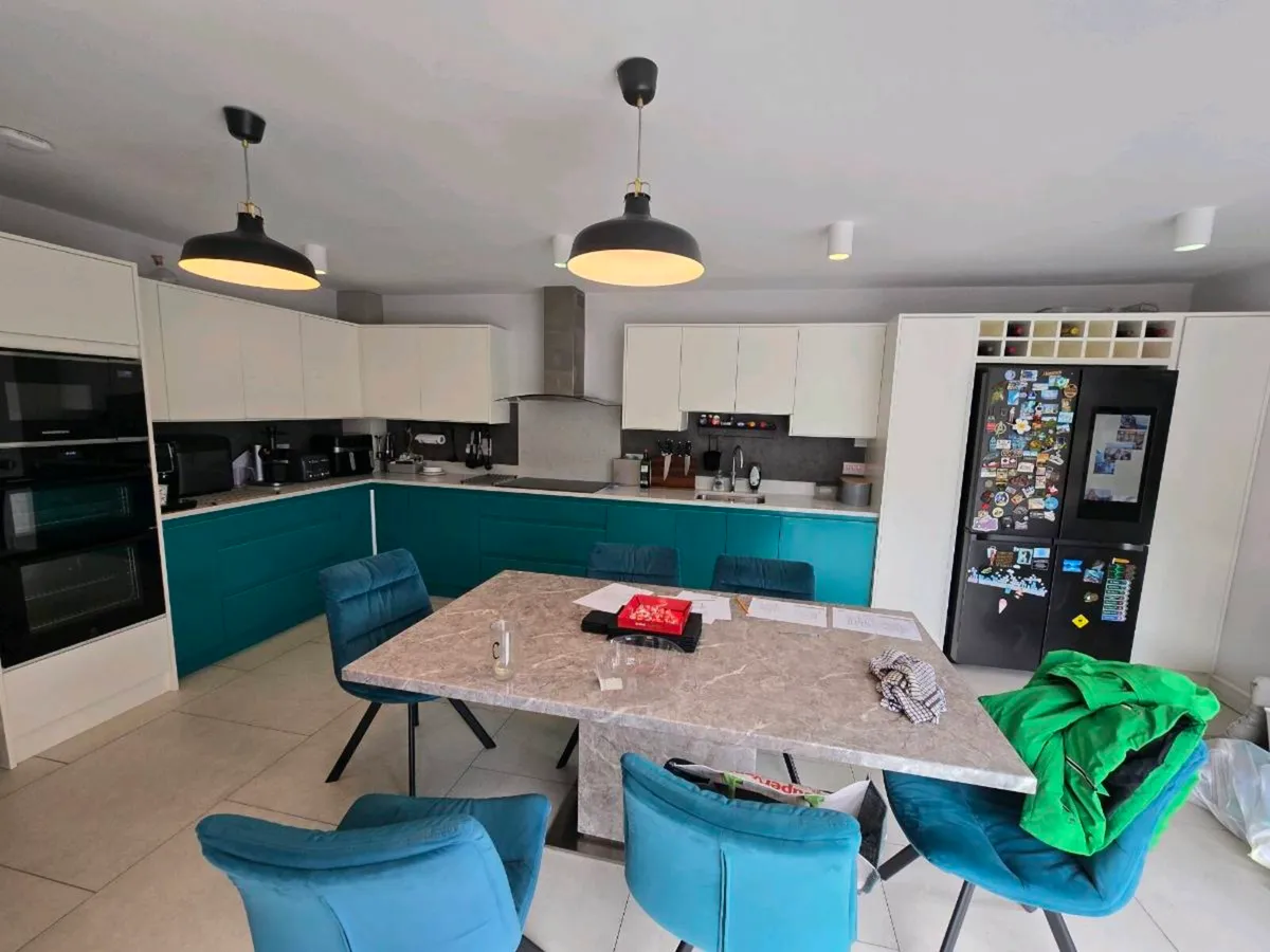 Kitchen units - Image 3