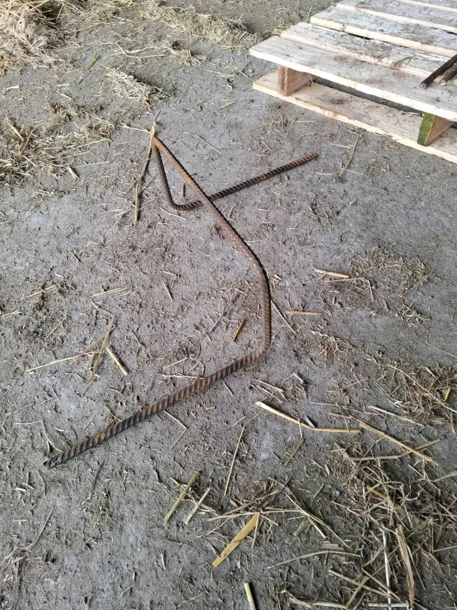 Foundation Chairs - Image 2