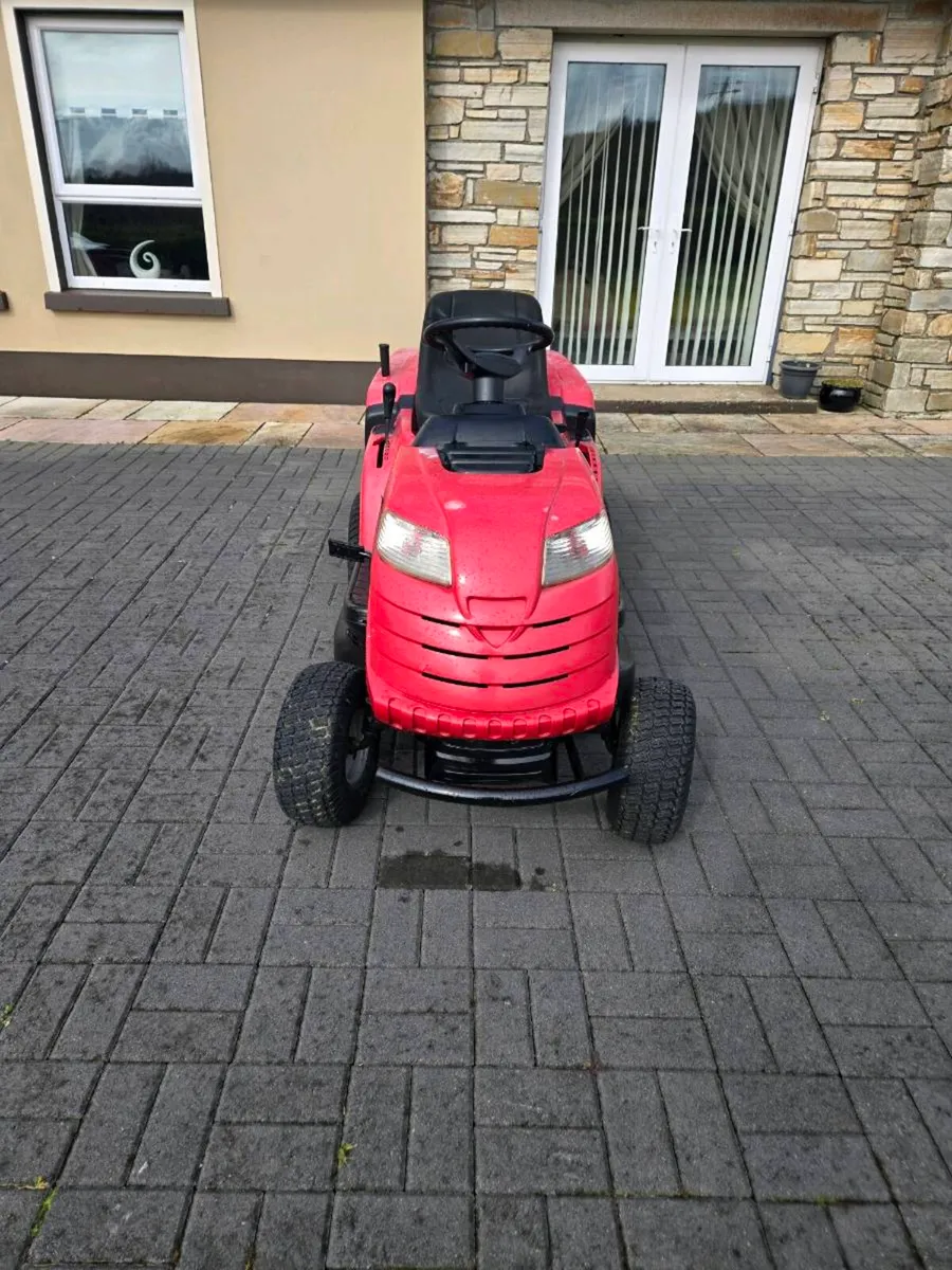 Mountfield Ride On Mower - Image 2