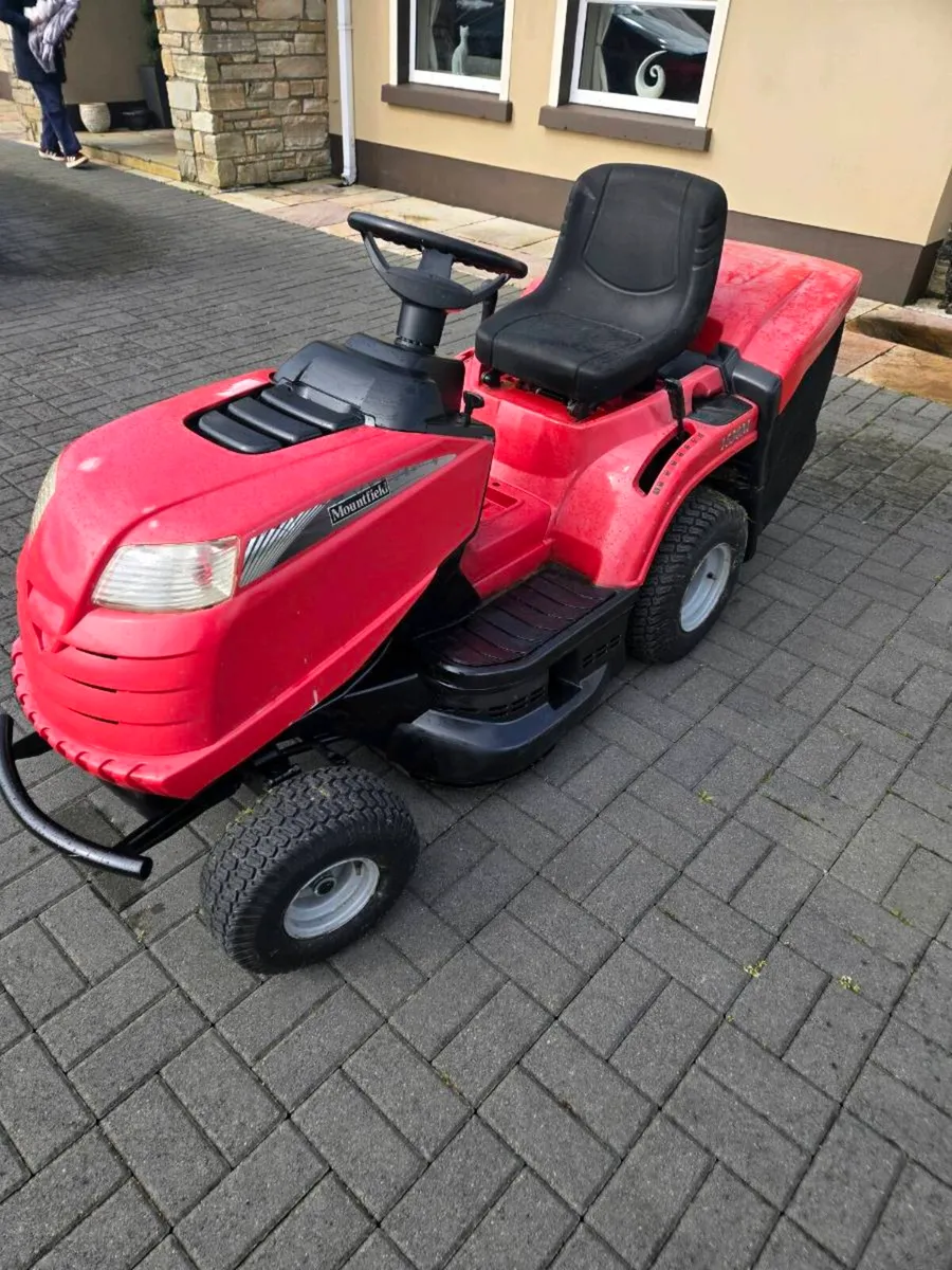 Mountfield Ride On Mower - Image 3