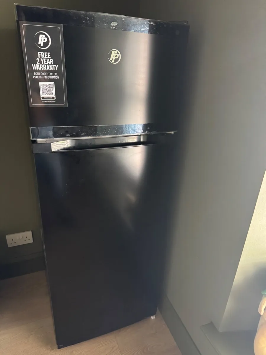 Fridge/freezer - Image 1
