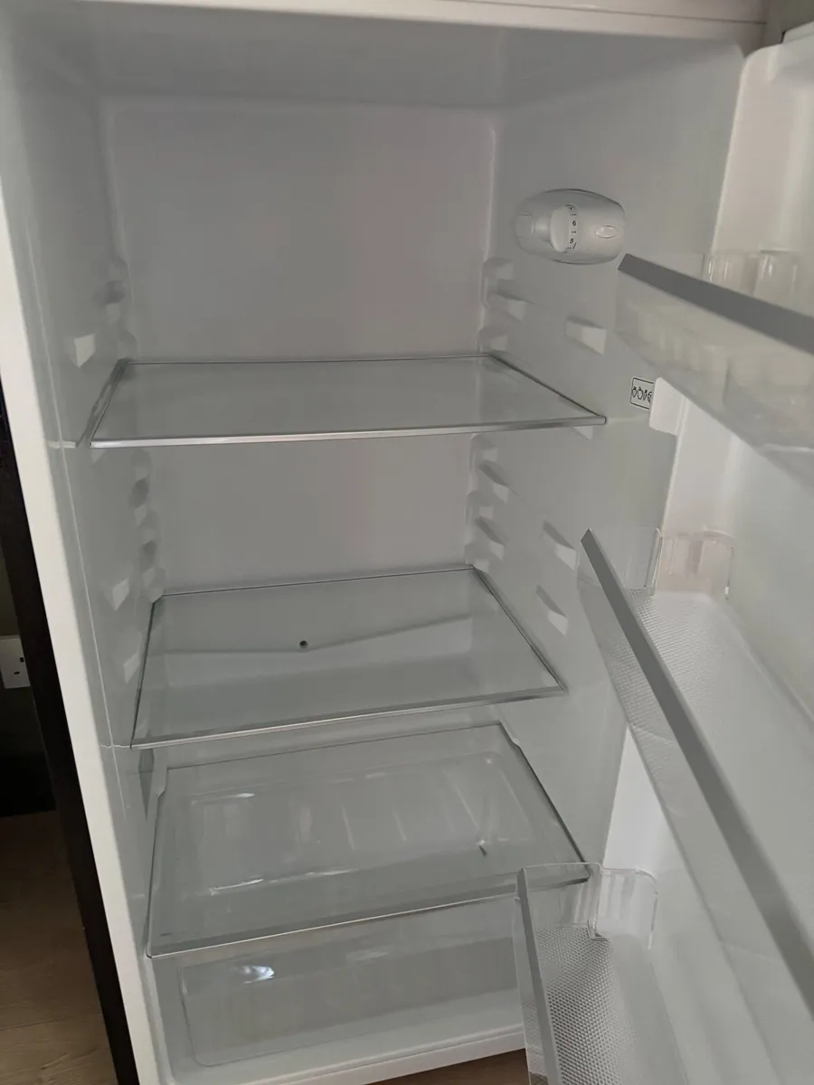 Fridge/freezer - Image 3