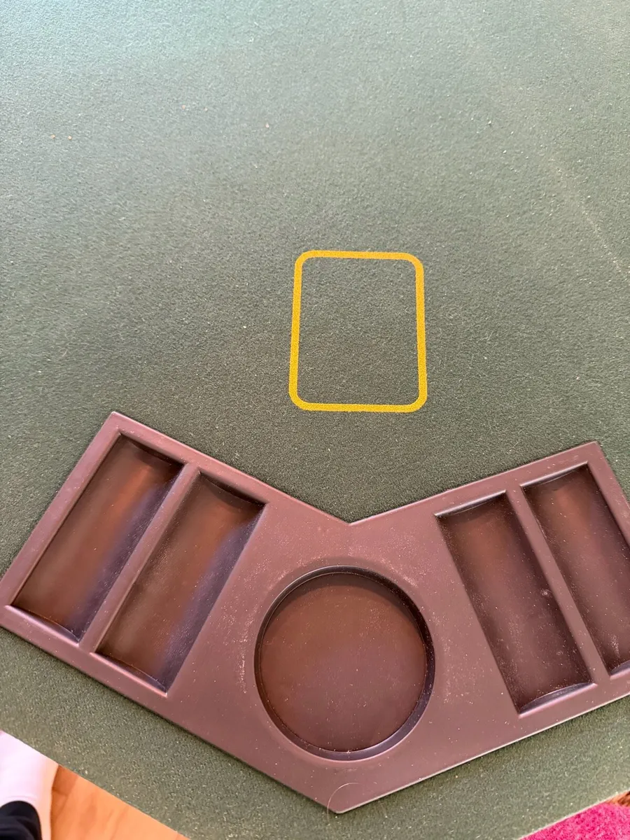 Poker table - Image 3
