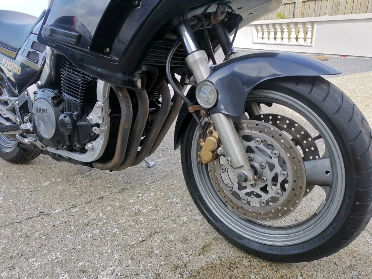 Yamaha FJ 1200 - Image 3