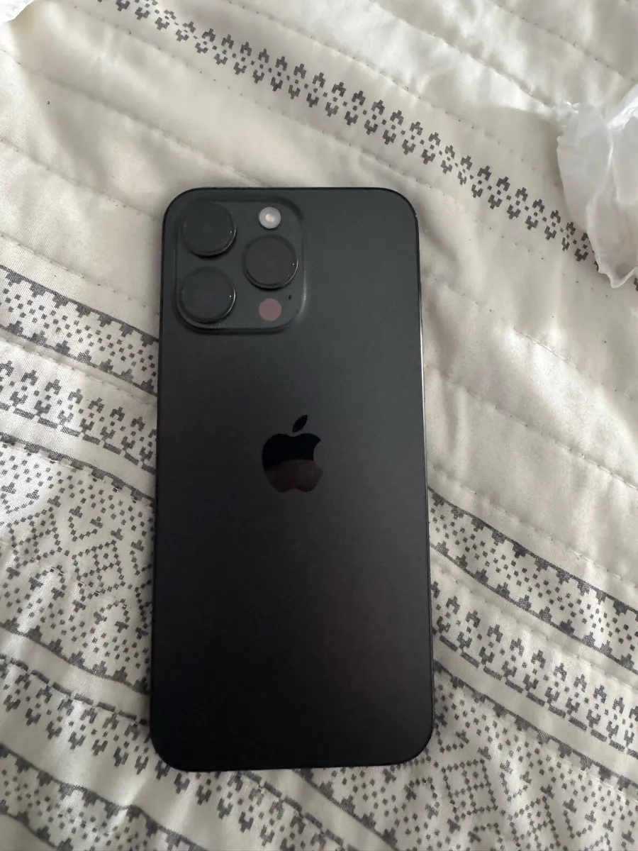 iPhone 15 pro max 256gb - Image 1