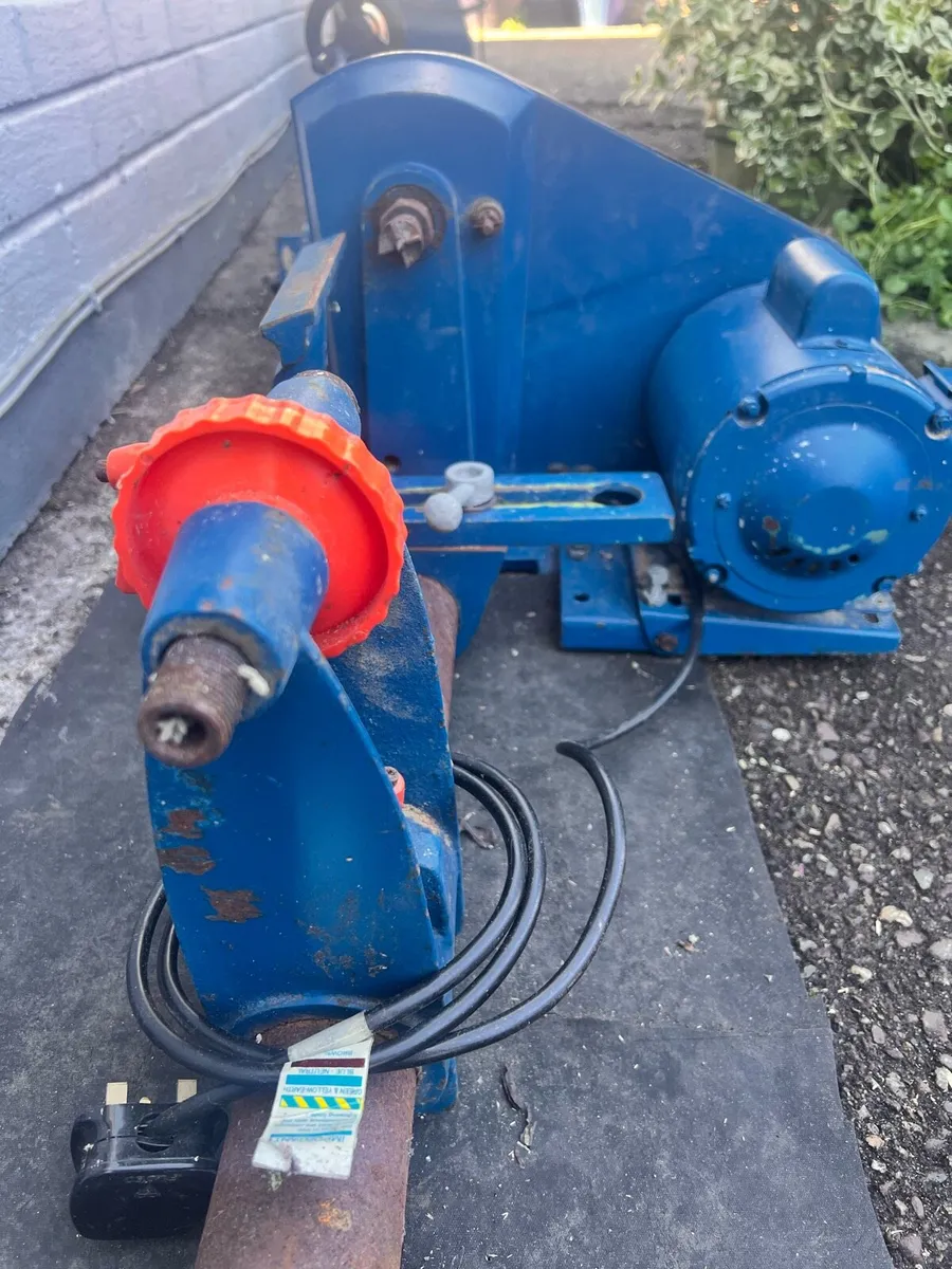 Lathe Spindle - Image 1