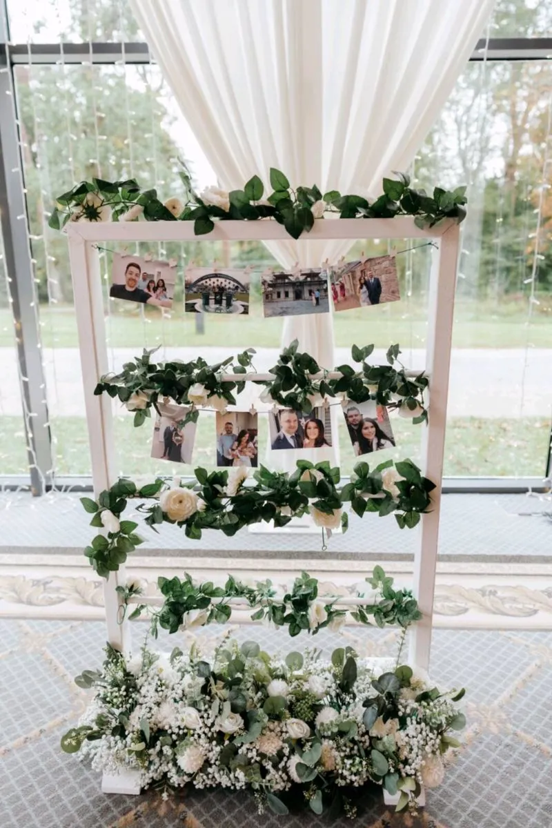 Wedding photo rail - Image 1