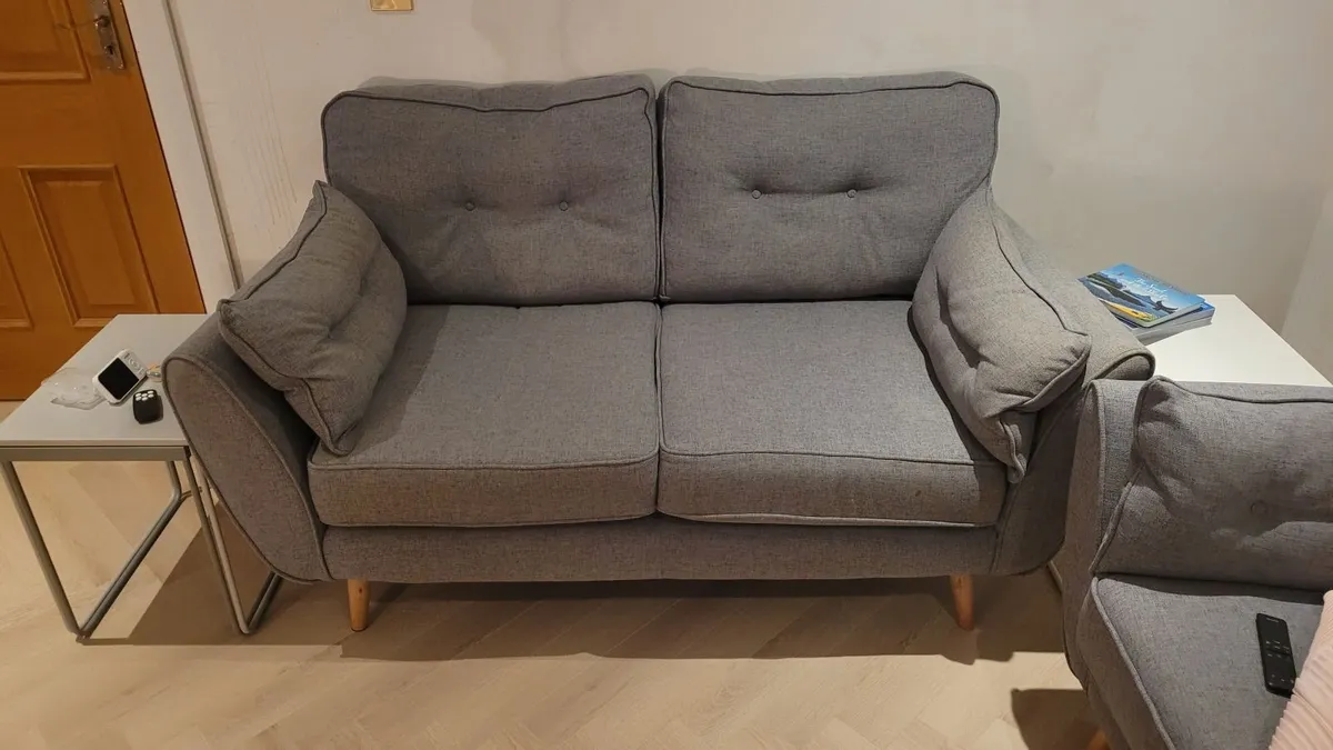 2 x couches / sofas - Image 1