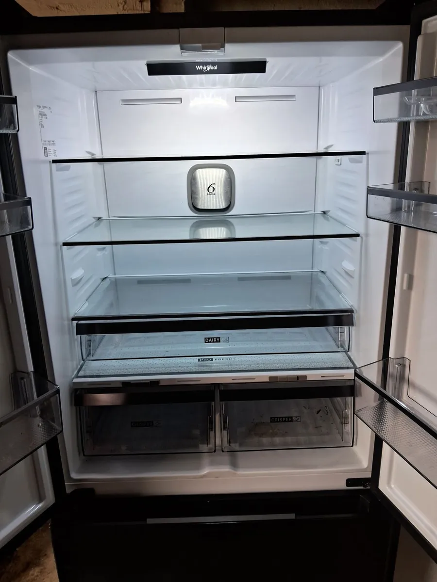 EX DISPLAY AMERICAN FRIDGE AND FREEZER - Image 4