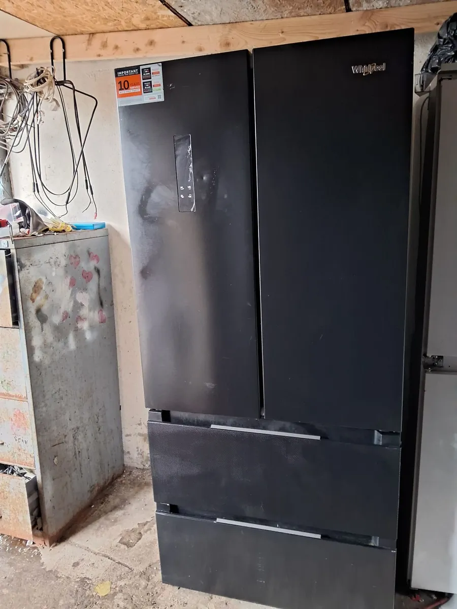 EX DISPLAY AMERICAN FRIDGE AND FREEZER - Image 1