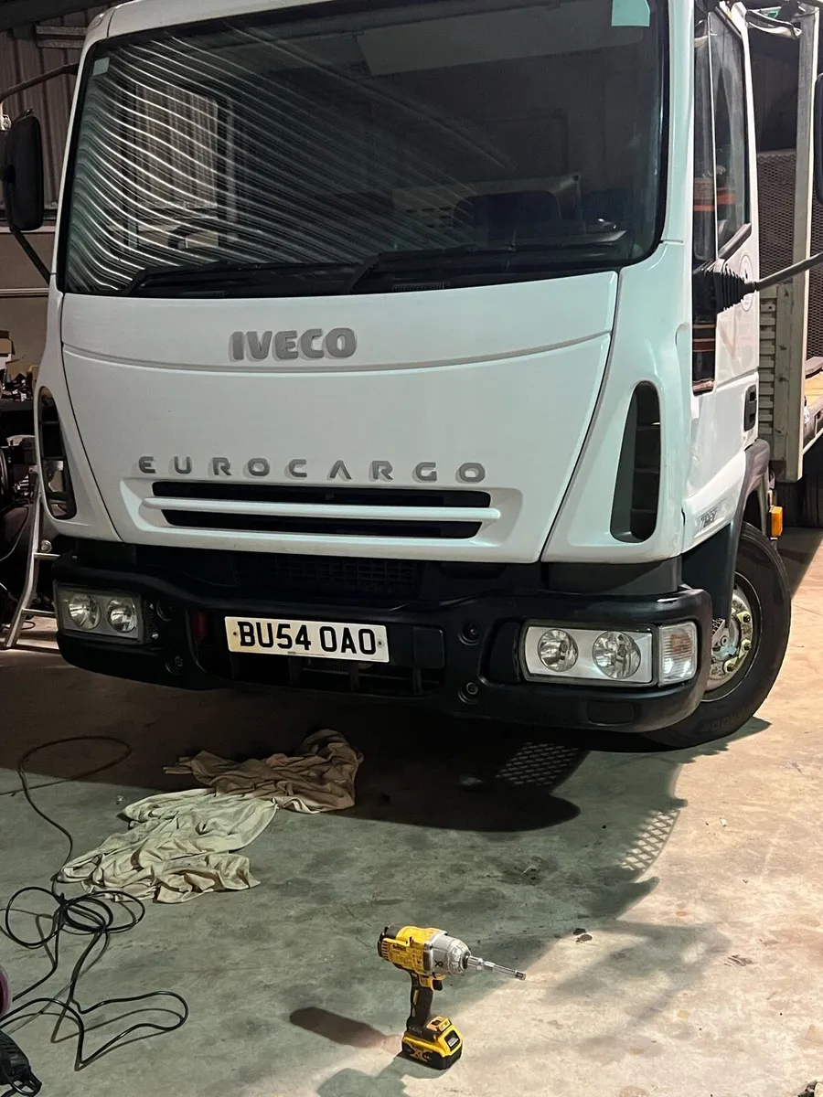 Iveco lorry - Image 3