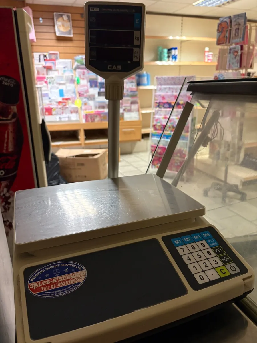 Deli fridge - Image 1