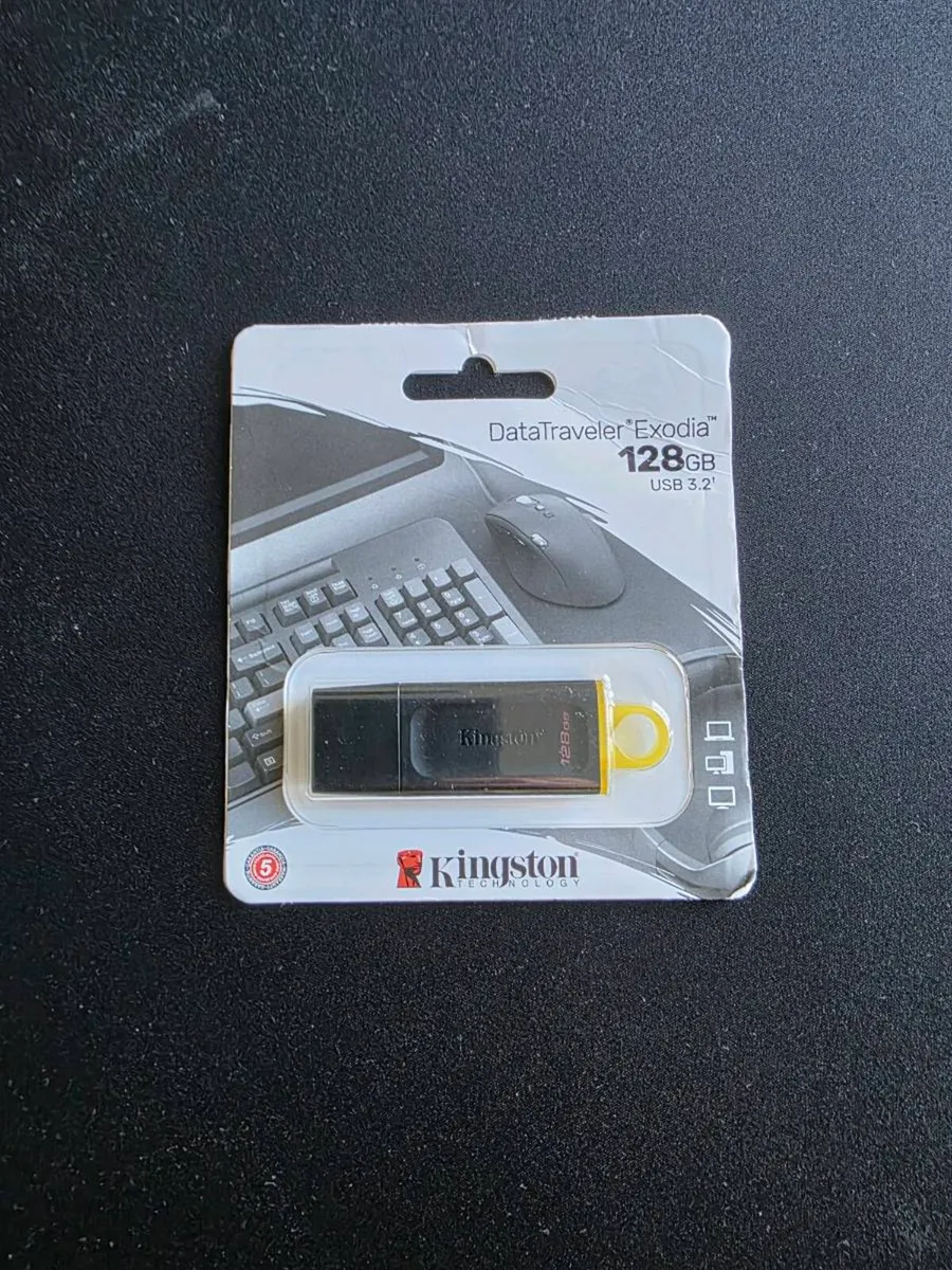 USB drive 128 GB Kingston