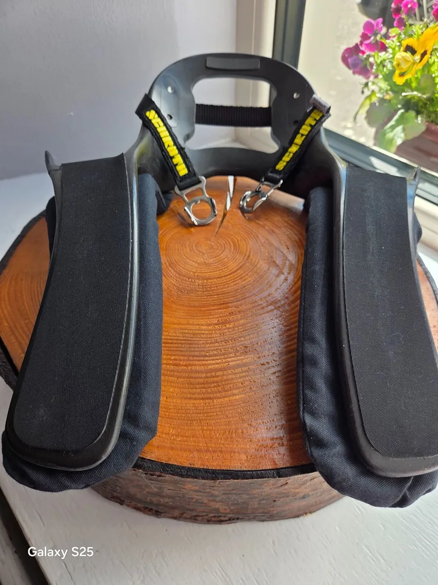 Schroth SHR super sport SLT HANS device - Image 3