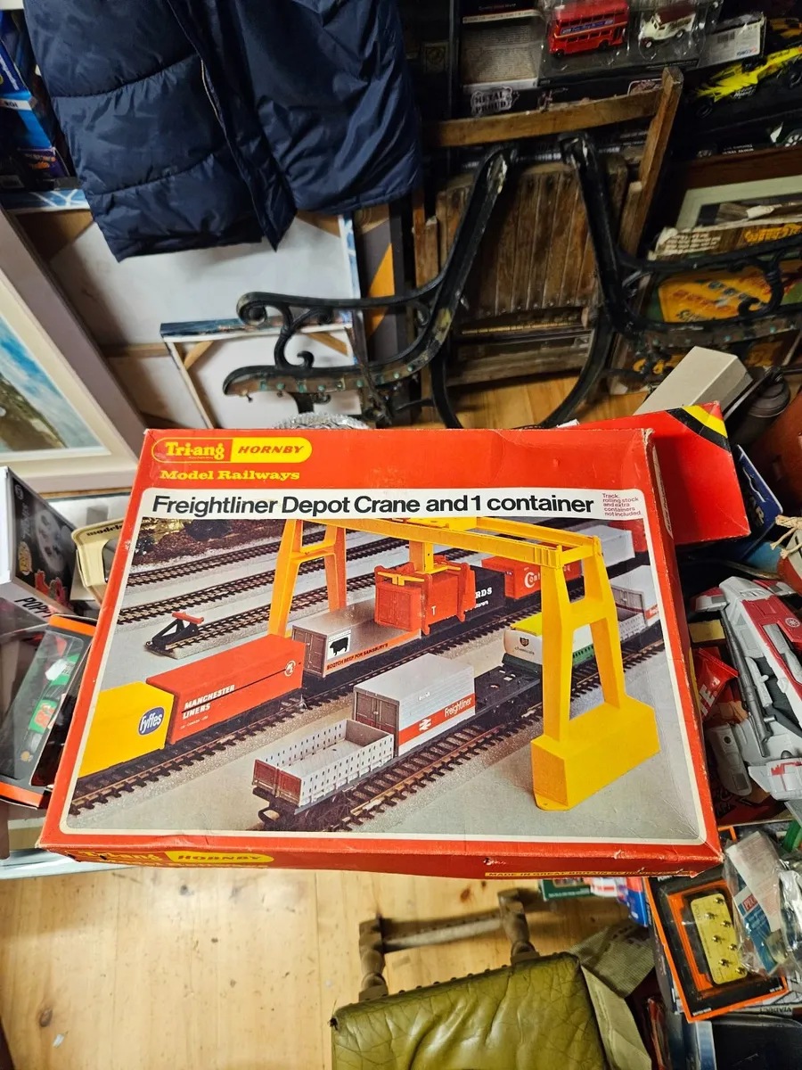 Hornby OO Gauge Container Terminal - Image 1