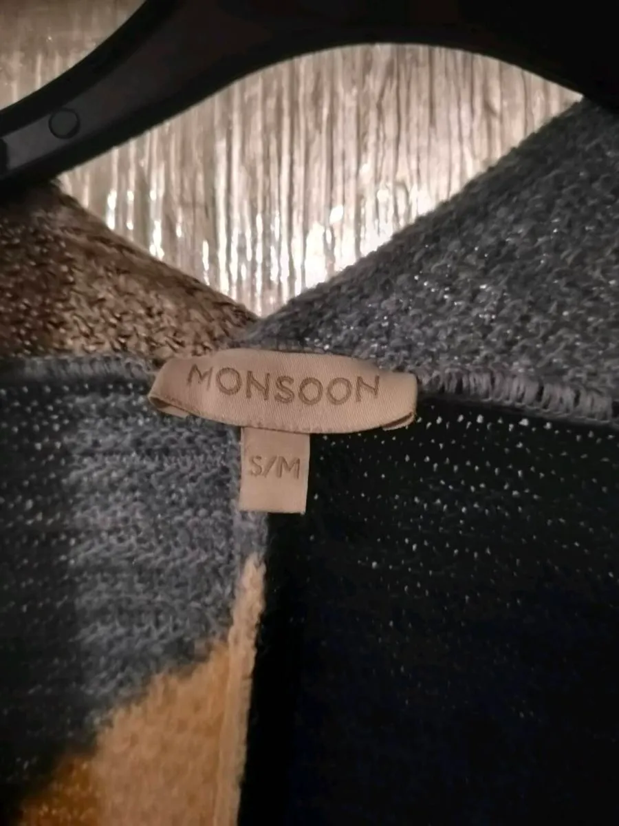 Monsoon Colourblock Knit Poncho. The design featur - Image 2