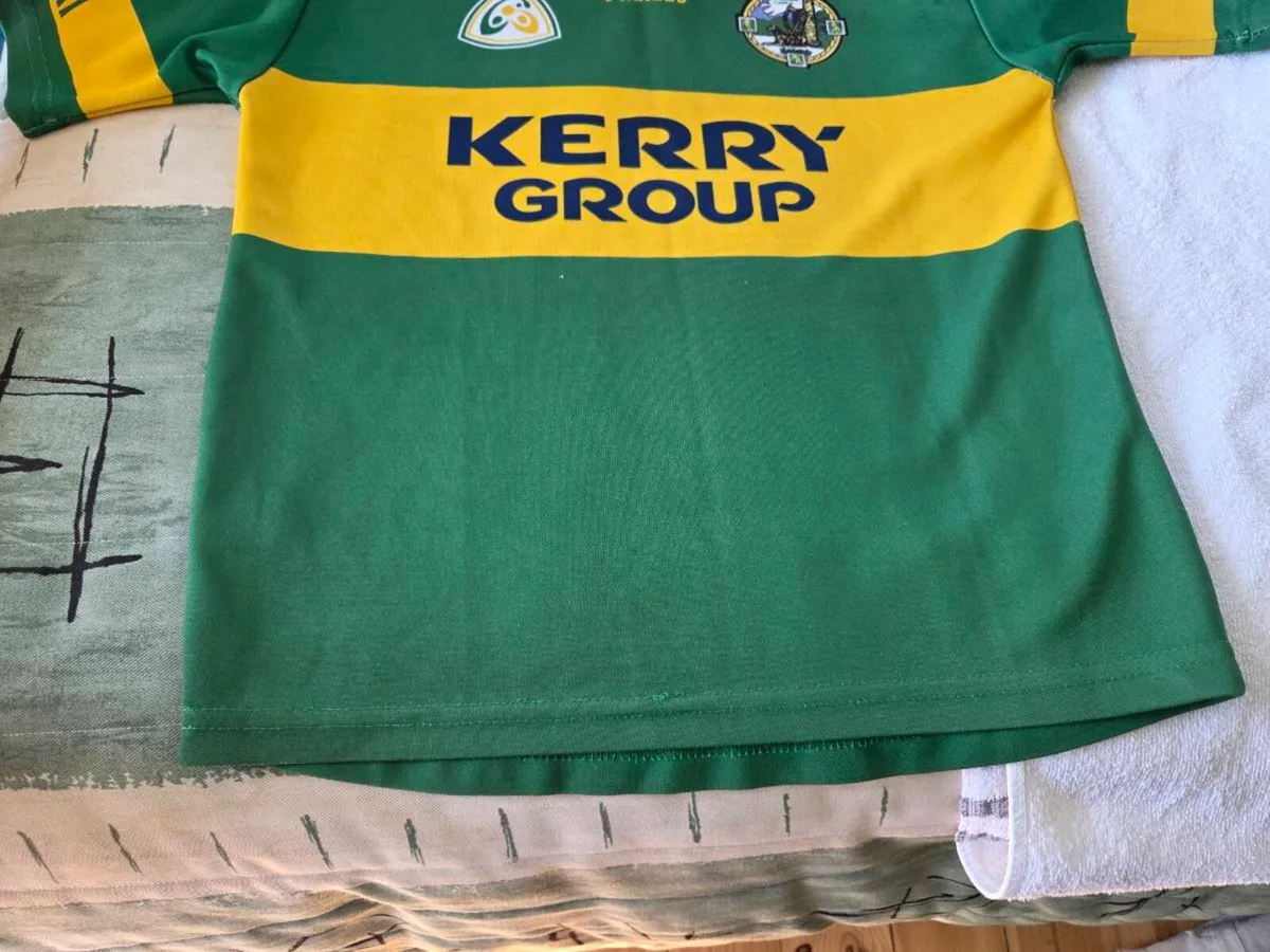 Kerry Home Gaelic Football Jersey 2000 to 2002 - Image 3