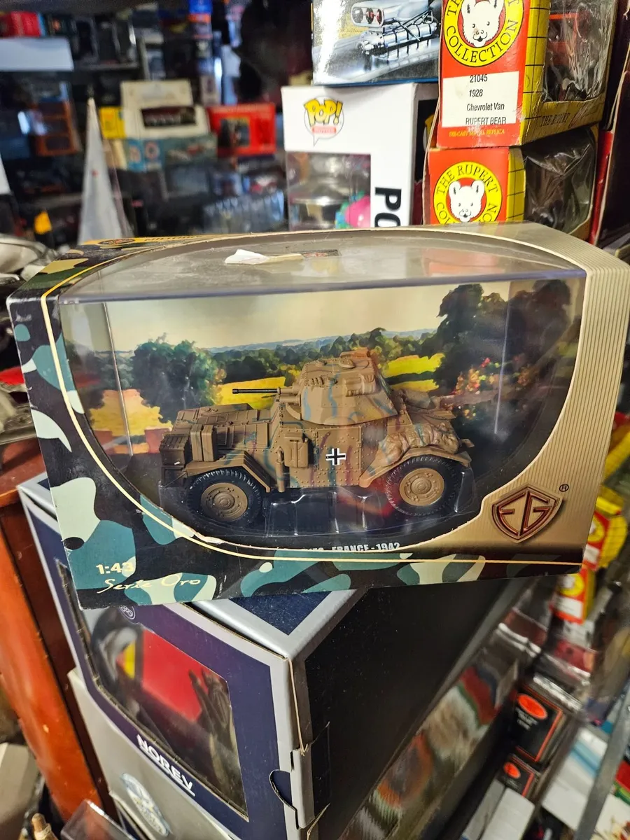 Corgi German WW2 Armoured Car - Image 4