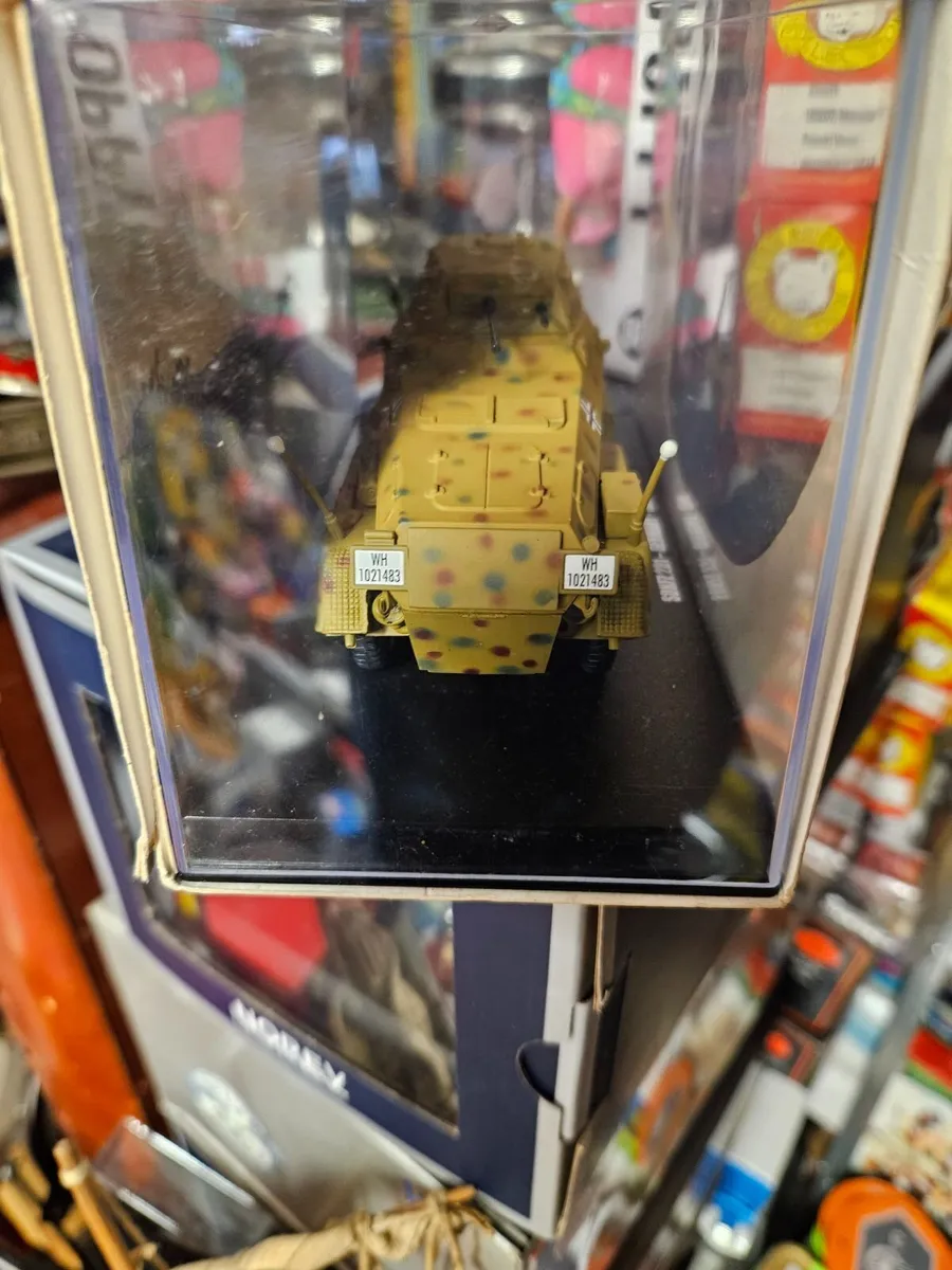 Corgi German WW2 Armoured Car - Image 2