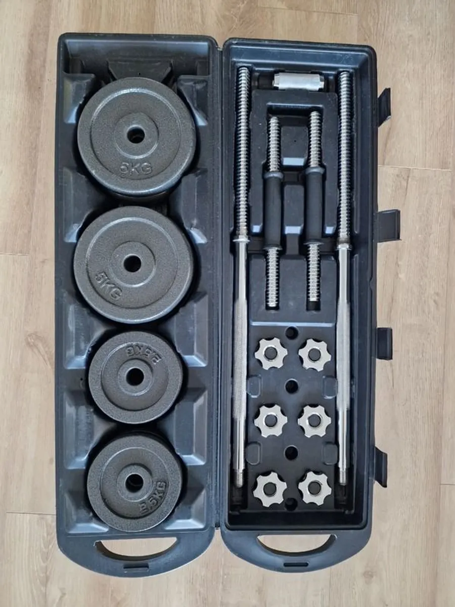 50kg Adjustable Dumbbell and Barbell Set with Case. Excellent Condition! - Image 1