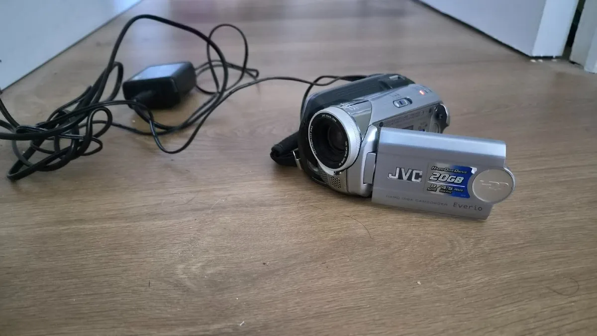 JVC Everio Camcorder - Image 1