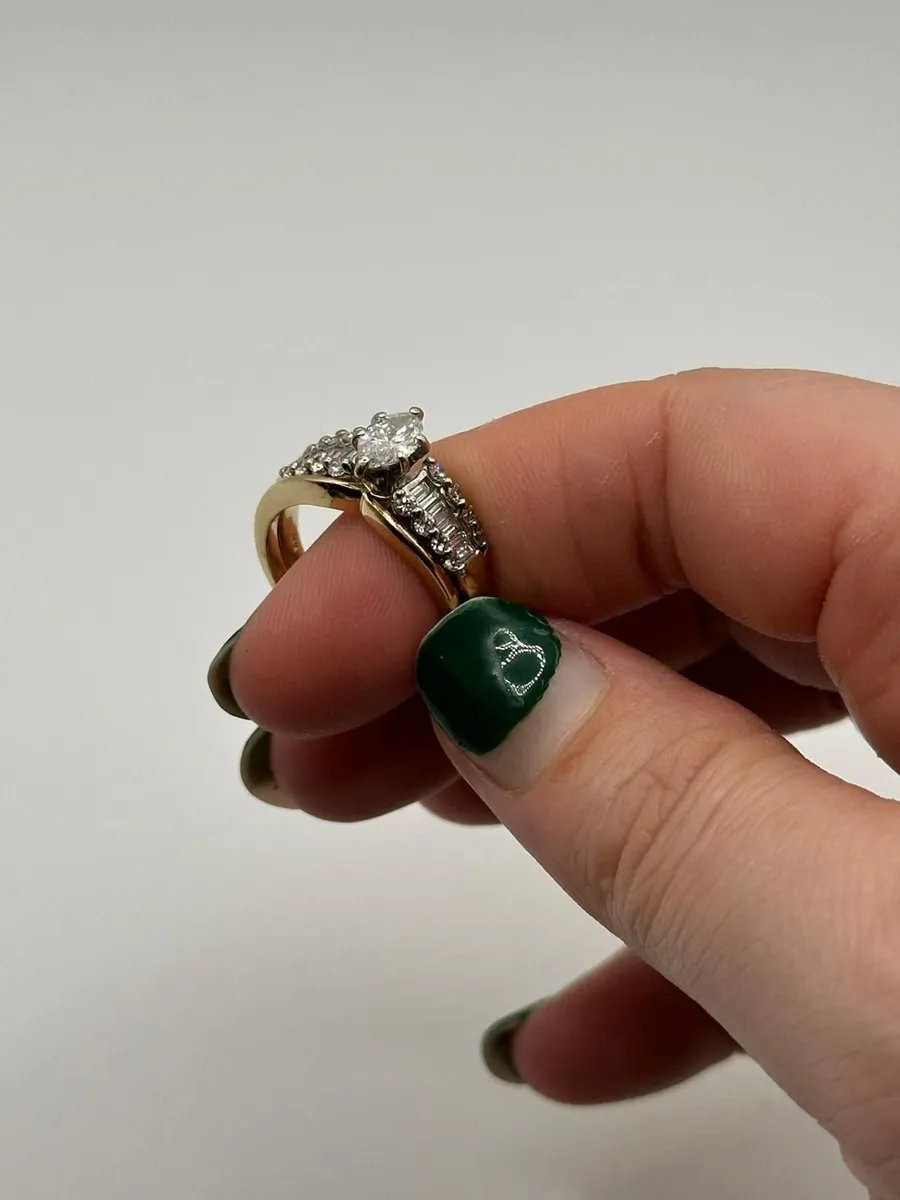 ✨ A Ring of Timeless Elegance ✨ - Image 1